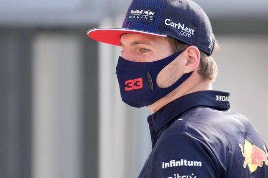 🎥 | Max Verstappen snelste in 1e vrije training van F1 op circuit van Qatar