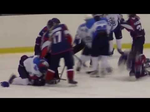 Massale matpartij bij Russische ijshockeysters (video)