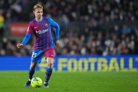 Frenkie de Jong over 'goede trainer' Xavi: 'Hebben nog wat tijd nodig'