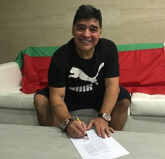 Maradona vindt nieuwe bananenrepubliek om te werken: Wit-Rusland