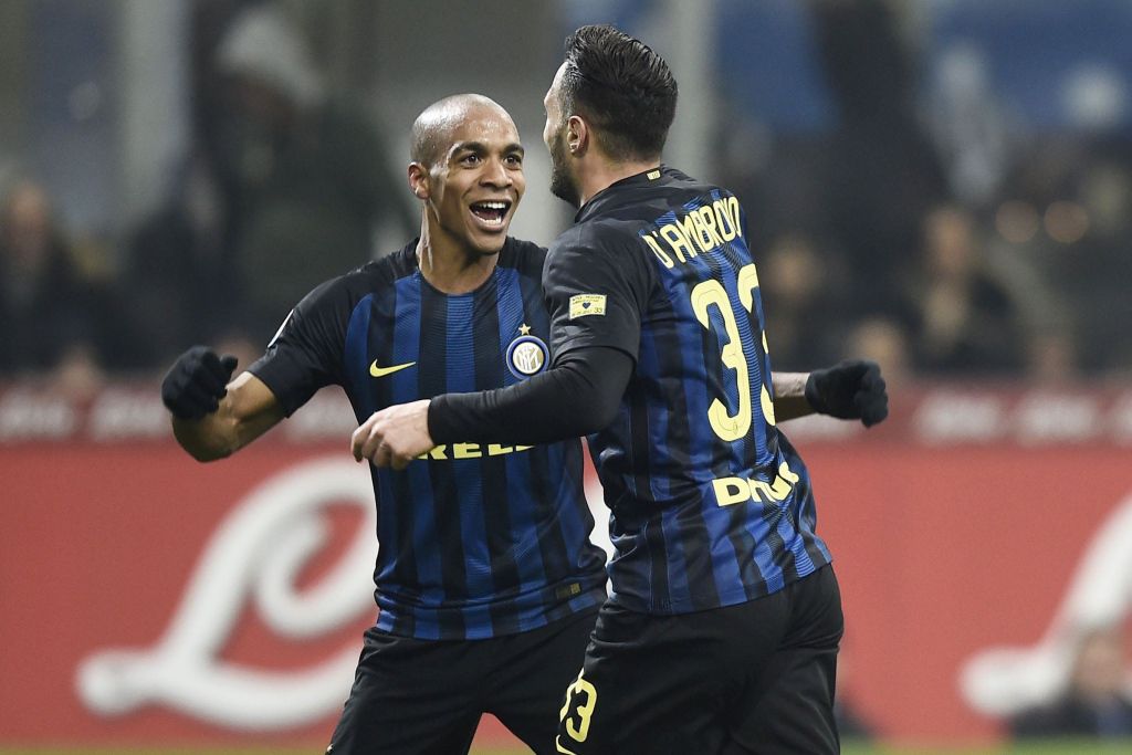 Internazionale dendert door in de Serie A