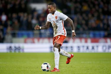 'Koeman doet navraag naar Promes'