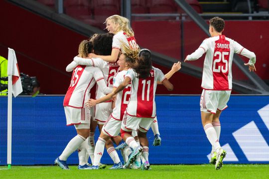 👑 | Historische dag voor Nederlands vrouwenvoetbal: Ajax wint debuut in Champions League