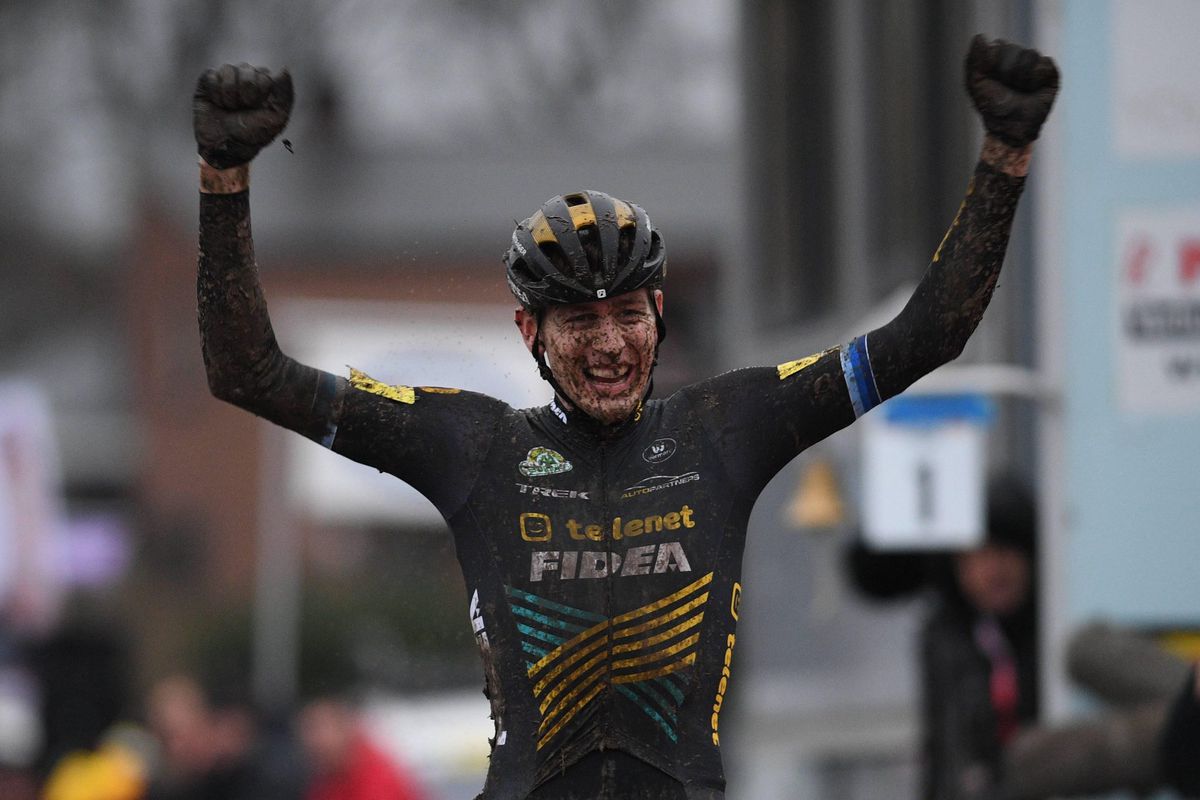 Niét 3-voudig winnaar Wout van Aert, maar Toon Aerts pakt Belgische titel