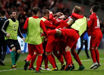 Sprookje voor Les Herbiers gaat door: derdeklasser haalt Franse bekerfinale (video)