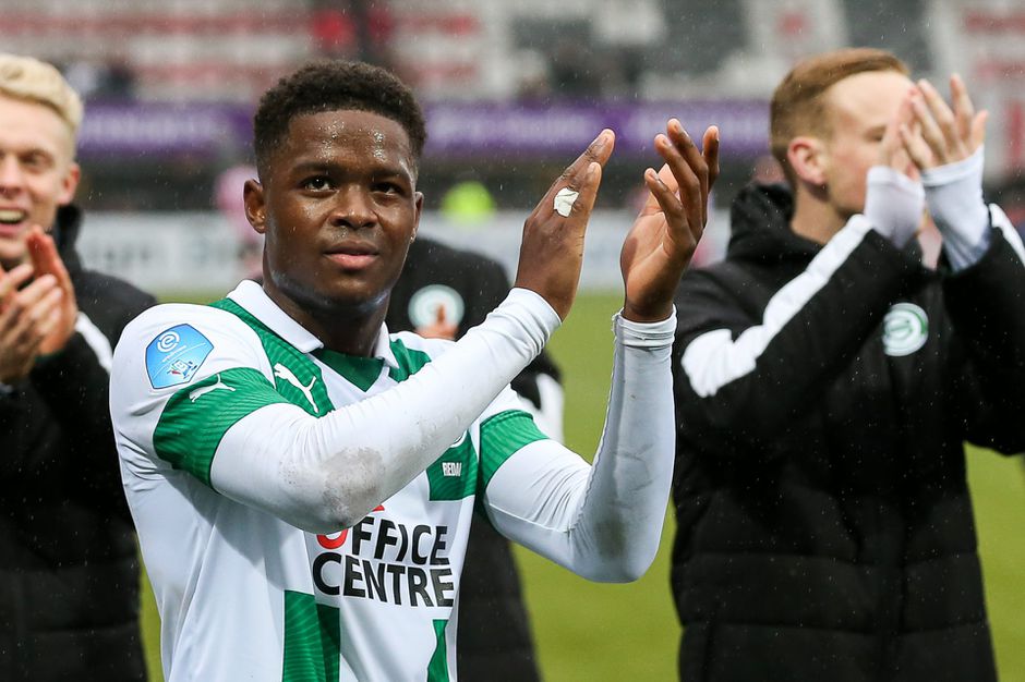 FC Groningen-speler Redan zegt sorry voor voetbalfilmpje en doneert geldbedrag