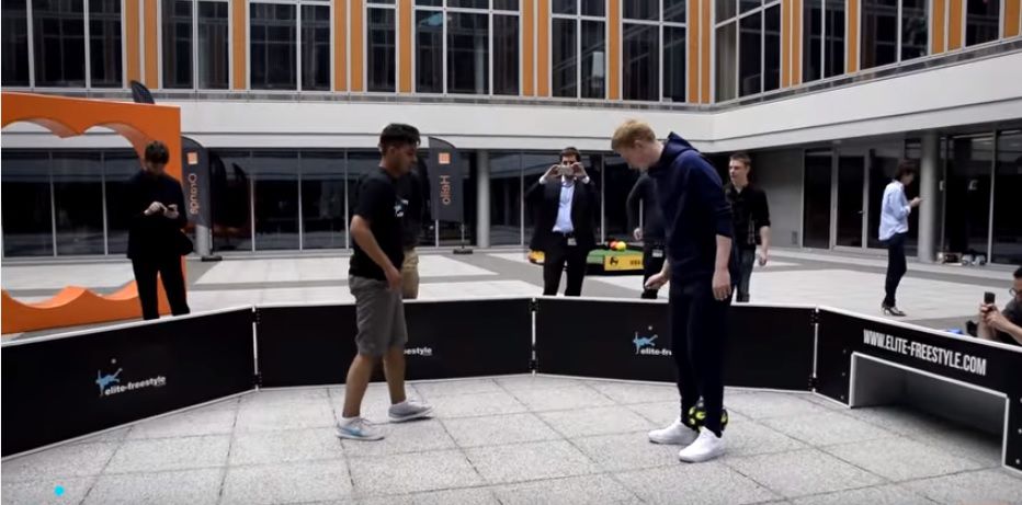 Panna-wereldkampioen dolt met De Bruyne (video)