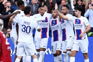 Paris Saint-Germain blijft ongeslagen na minimale zege op Brest