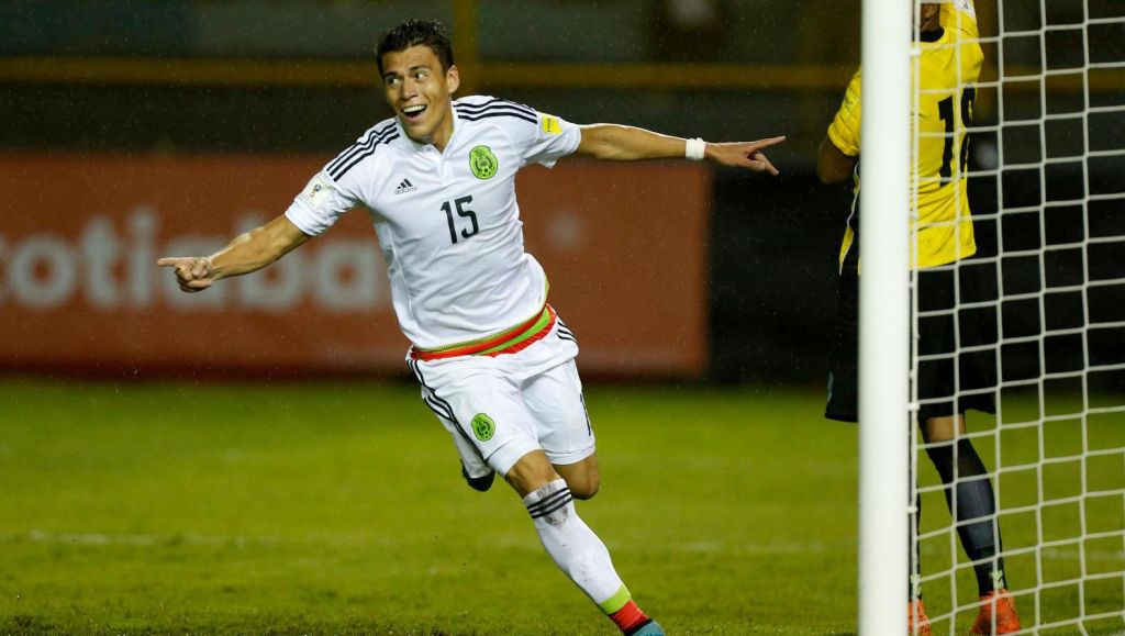 Mexico mede dankzij doelpunt PSV'er Moreno groepswinnaar voor WK-kwalificatie