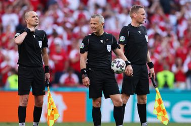 🎥 | Deze video bewijst dat team Kuipers TERECHT een corner aan Denemarken gaf