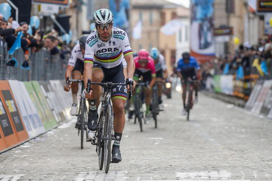 Sagan hekelt Quick.Step: 'Paar die spelletjes speelden'