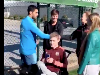 Luis Suarez spreekt nog een woordje Nederlands (video)