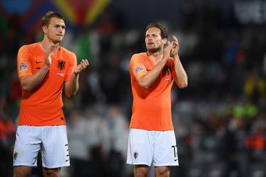 Koekoek(!) Daley Blind geeft Pirlo-achtig passje tegen Engeland (video)