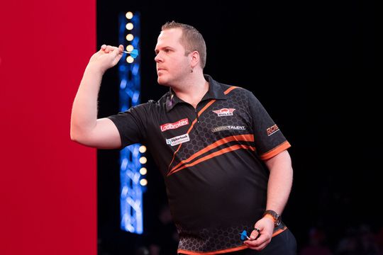 En toen waren er nog maar 2: Dirk van Duijvenbode en Danny Noppert bij laatste 16 UK Open