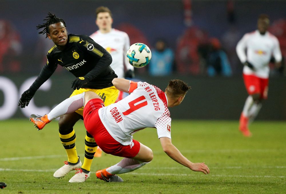 Reus weer in vorm maar helpt Dortmund niet voorbij Leipzig