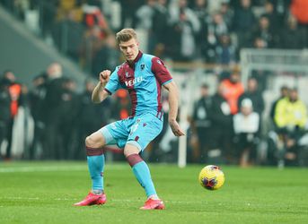 Trabzonspor-fans spammen Instagram van Sørloth met meer dan 3 miljoen reacties: 'Stop alsjeblieft!'