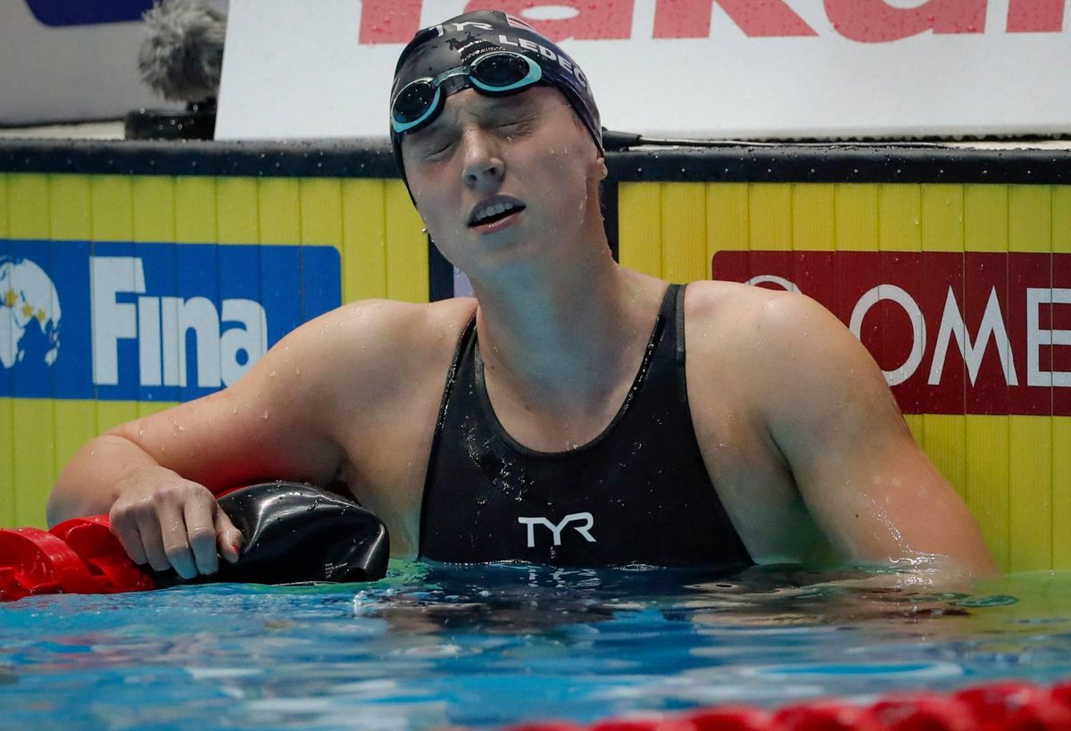 Zieke zwemvedette Ledecky moet finale 1500 meter overslaan