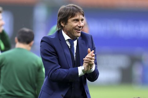 Hier is een enorme lijst met mogelijke trainers voor Oranje