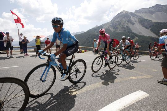 Nairo Quintana wint héérlijke Tour-etappe; Steven Kruijswijk verliest podiumplek
