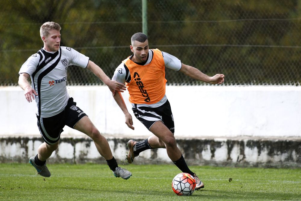 'Kans dat Tannane bij Heracles blijft is 0 procent'