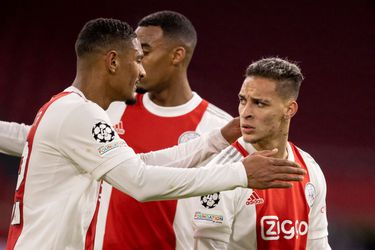 Dit zijn de vermoedelijke opstellingen van Ajax en Benfica voor 1e clash in Champions League