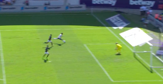 🎥 | Zakaria Aboukhlal opent score voor Toulouse tegen Reims na slimme loopactie