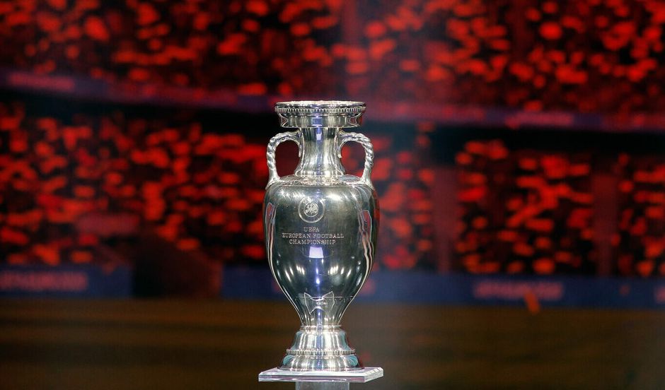 Welke landen doen mee aan de EK-kwalificatie play-offs?