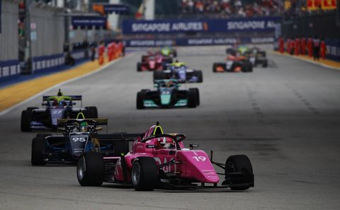 Streep door laatste races W Series vanwege financieel gedoe, Beitske Visser eindigt 2e