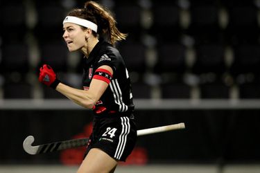 Hockeysters Amsterdam op voorsprong in play-offs tegen titelverdediger Den Bosch