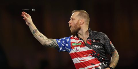 Jules van Dongen verliest bij debuut op WK darts