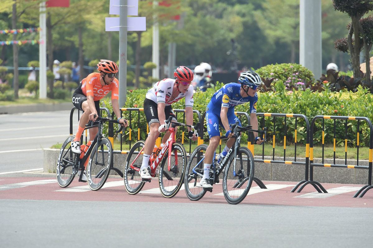 Mas heeft leiderstrui Ronde van Guangxi in handen na ritzege