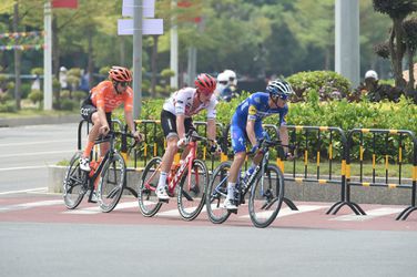Mas heeft leiderstrui Ronde van Guangxi in handen na ritzege