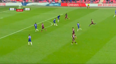 🎥 | Youri Tielemans schiet Leicester HEERLIJK op voorsprong in FA Cup-finale