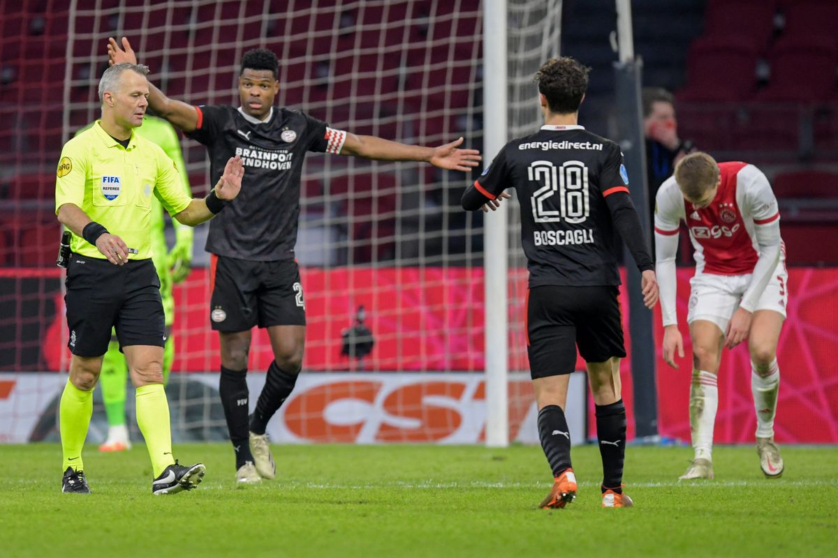 PSV-aanvoerder Dumfries heeft geen verklaring voor verval na 2-0 voorsprong: 'Dan is het eigenlijk zuur'