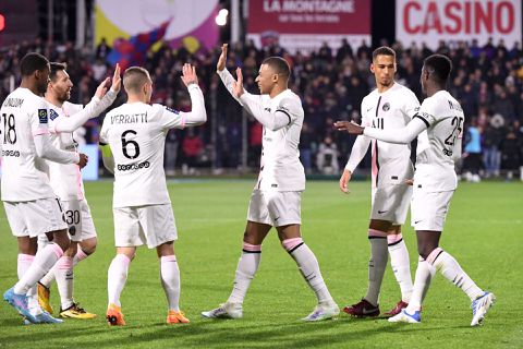 Paris Saint-Germain zet tegen Lens alle sterren in om kampioen te worden