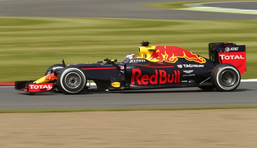 Red Bull: 'Renault-motor komt 47pk tekort'