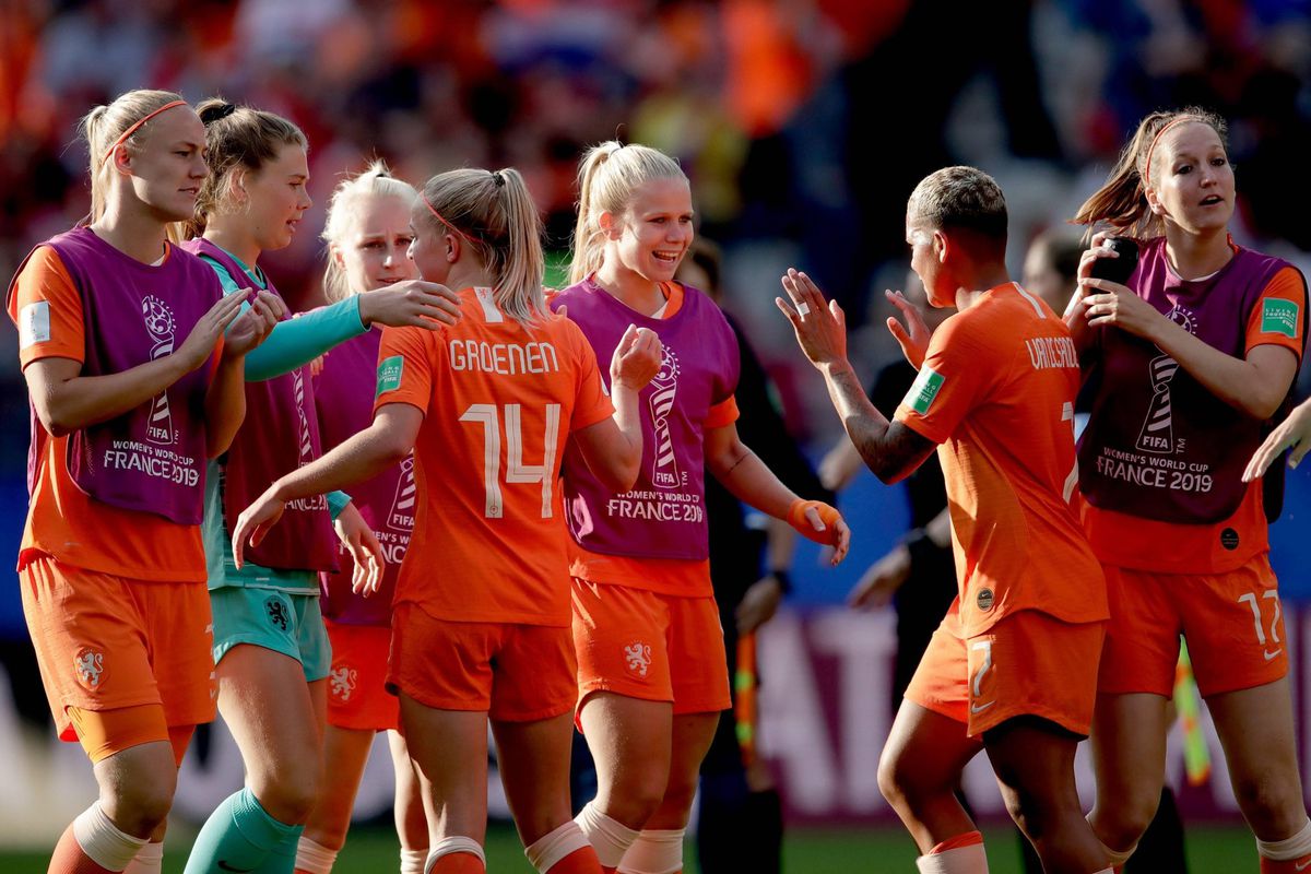 Stuk minder fans voor Oranje Leeuwinnen in achtste finale tegen Japan