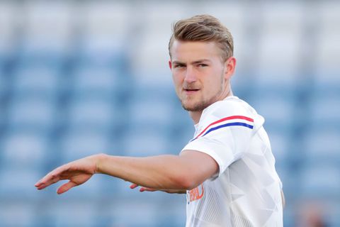Matthijs de Ligt heeft liesblessure en mist waarschijnlijk de wedstrijd tegen Georgië
