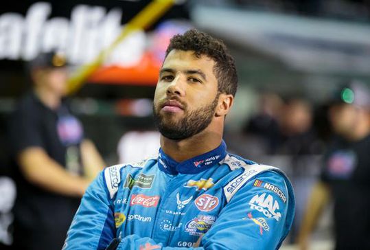 Zwarte coureur Wallace voelt zich winnaar Nascar-race na gevonden strop in pitbox