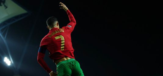 Cristiano Ronaldo maakt 10e interlandhattrick tegen Luxemburg