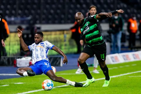 'Deyovaisio Zeefuik staat voor vertrek bij Hertha BSC, Engeland lonkt'