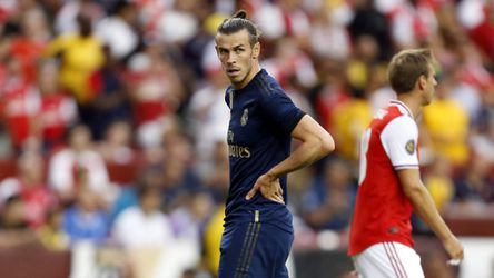 Teleurgestelde Bale skipt oefentripje Real