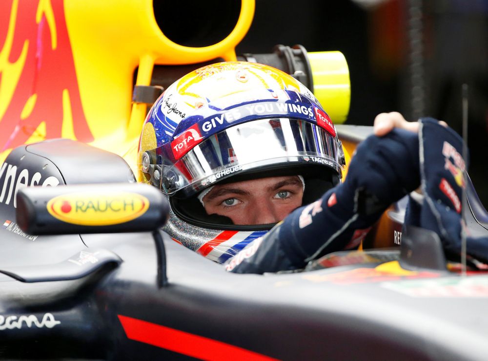 Verstappen doet het met P5 iets minder goed in tweede vrije training