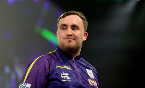 Sensatie Luke Littler (16) kan collega een enorme dienst bewijzen op WK darts