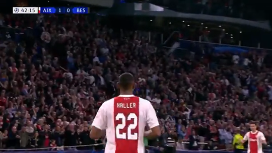 🎥 | 2-0! Sébastien Haller verdubbelt vlak voor rust de score tegen Besiktas