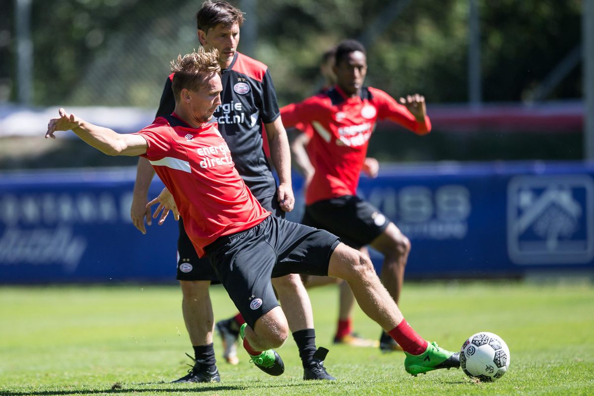 PSV fit en in goede doen in aanloop naar cruciaal duel met Osijek (video)