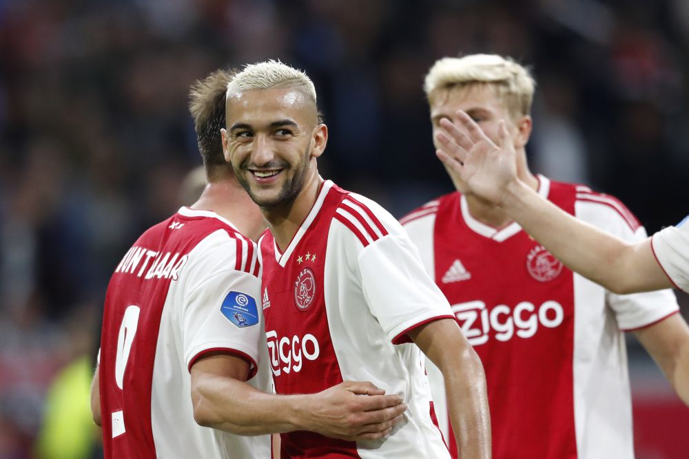Ajax probeert Ziyech te verleiden met nieuwe contract