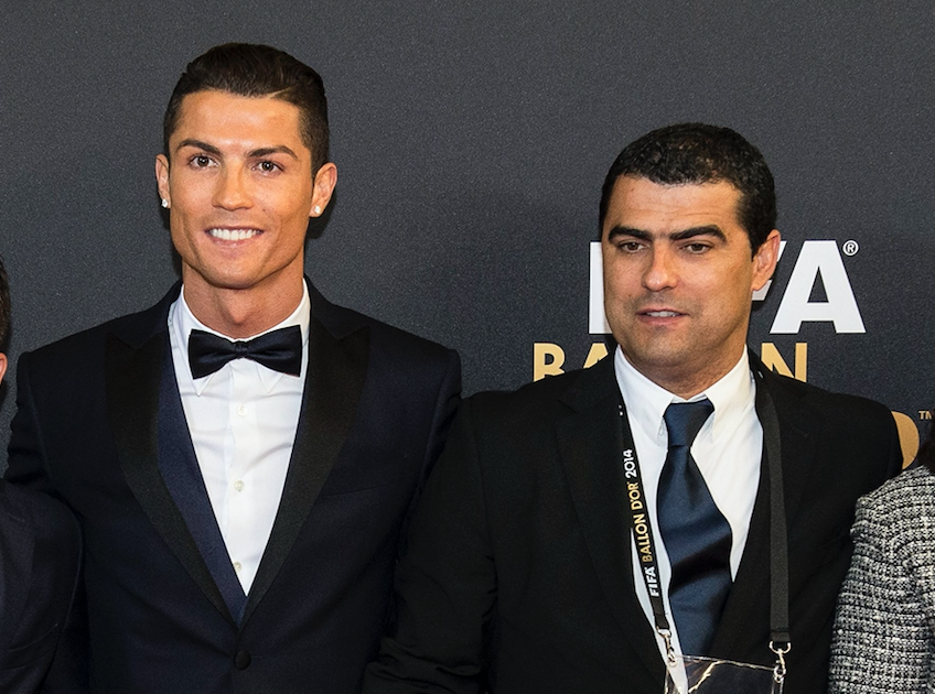 Hoe Cristiano Ronaldo zijn oudere broer van de drank en drugs af hielp
