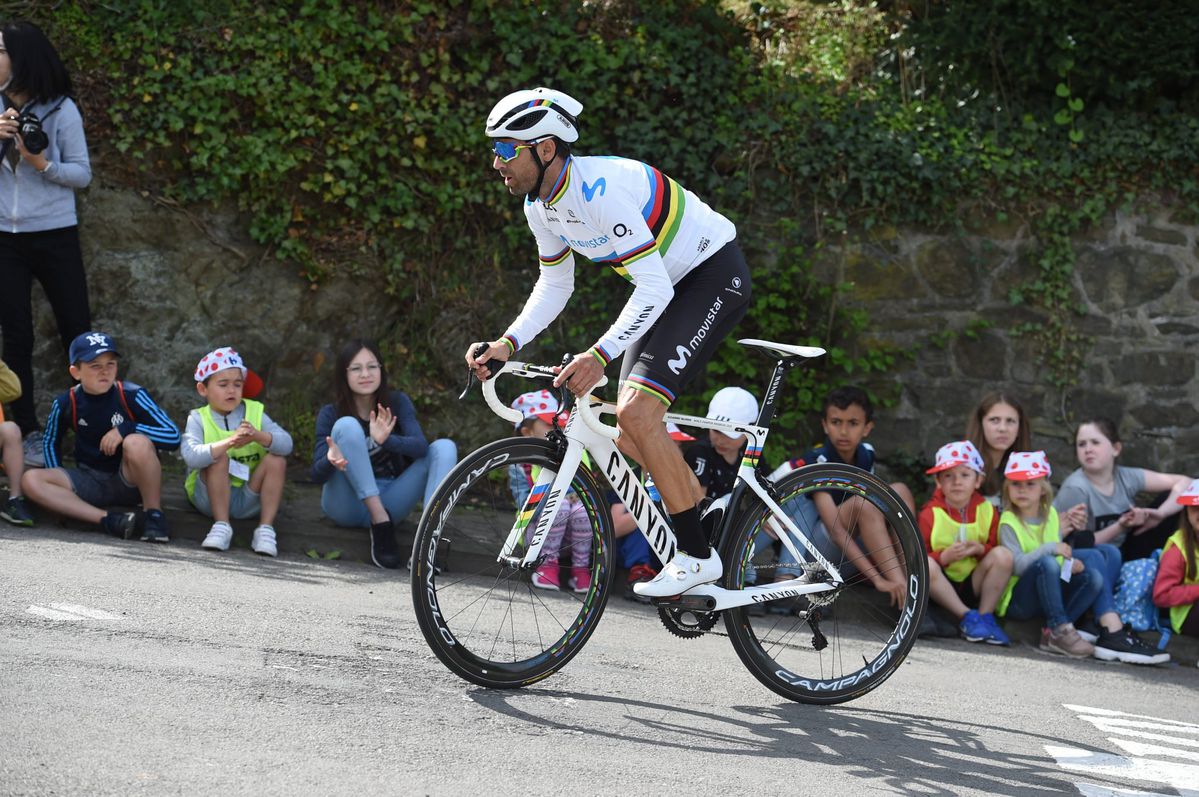 Wereldkampioen Valverde moet Giro laten schieten
