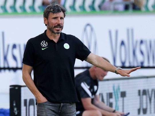 Van Bommel & Wolfsburg uit de Duitse beker gehaald na wisselfout